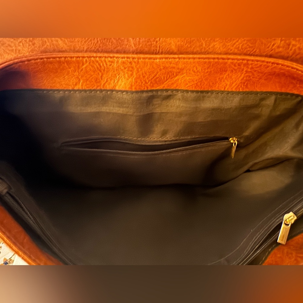 NOATD Brown Leather Handle Clutch Bag - Picture 6 of 12
